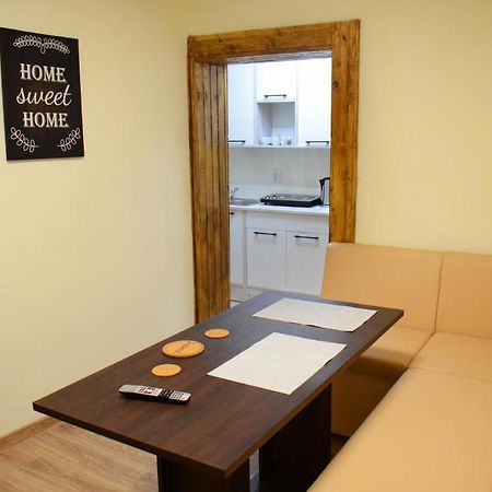Private Apartment In The City Centre. Oradea Exteriér fotografie