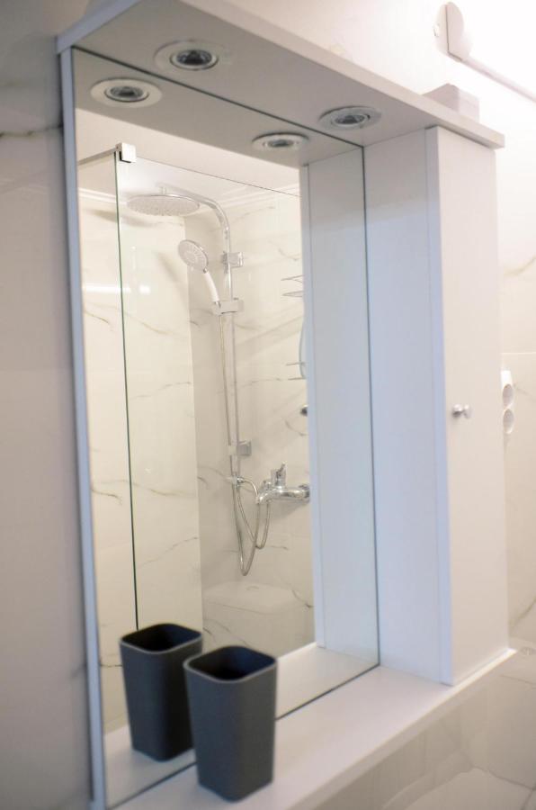 Private Apartment In The City Centre. Oradea Exteriér fotografie